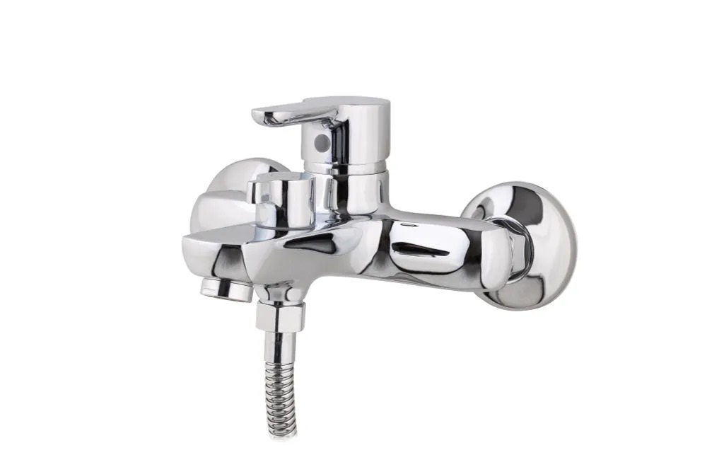 картинка SD70002 Смеситель для ванны A-TEH Хром с душем с коротким изливом, с лейкой. А-Технология