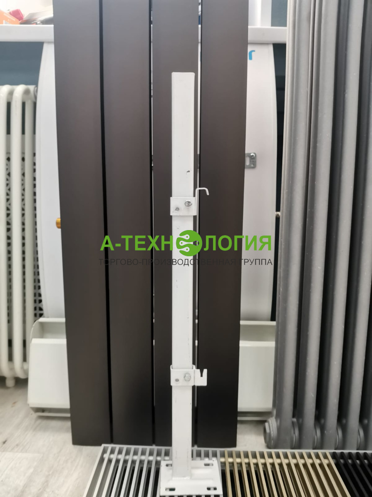 Напольный кронштейн Напольный кронштейн